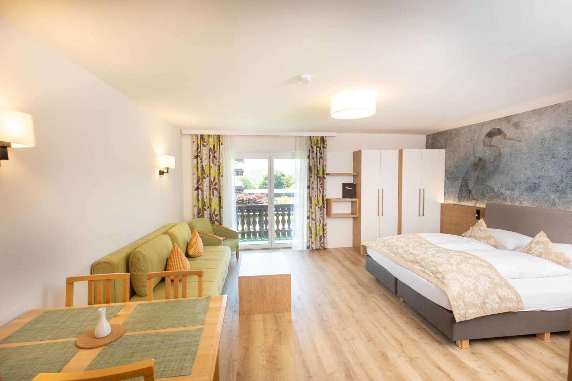 Garni Wurzer Hotel 4*